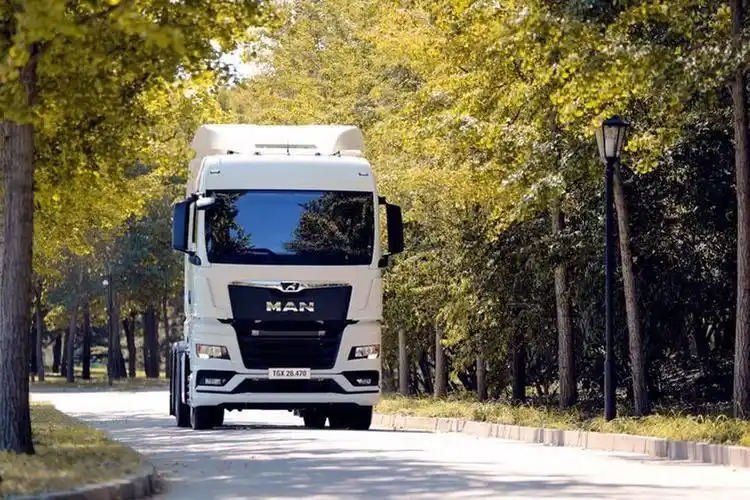 A transformação do mercado global de caminhões e a inovação tecnológica andam...